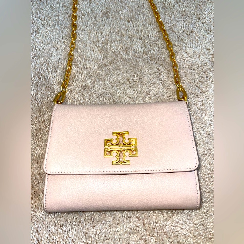 Tory Burch Britten Chain Wallet